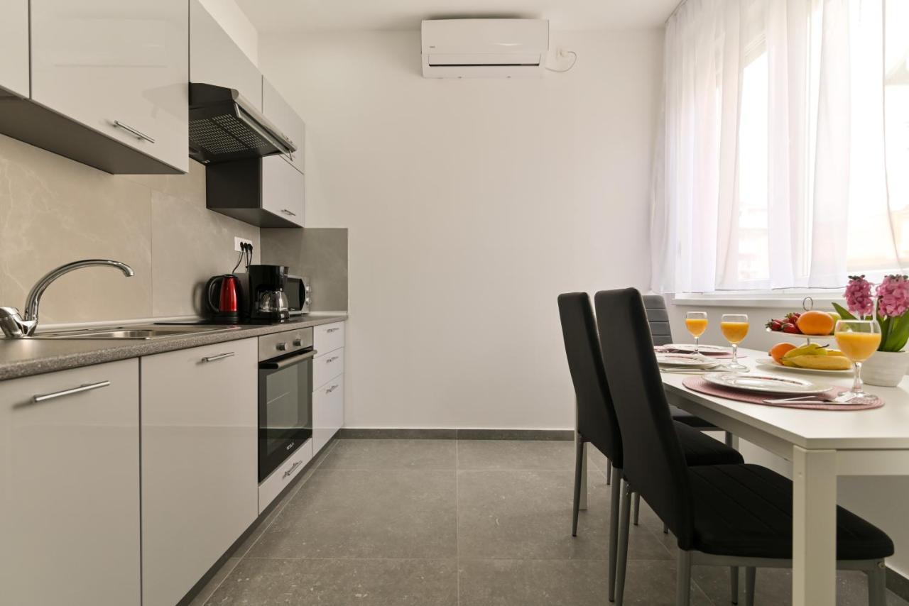 Kaštela Apartmani Castrum מראה חיצוני תמונה